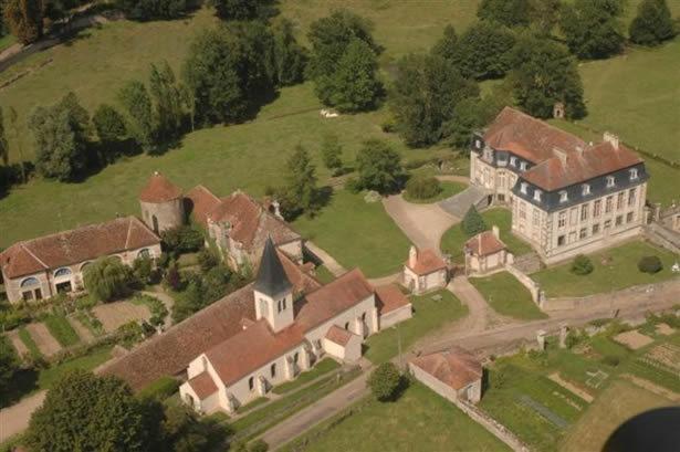 Chateau De Flee Семюр-ан-Оксуа Екстериор снимка
